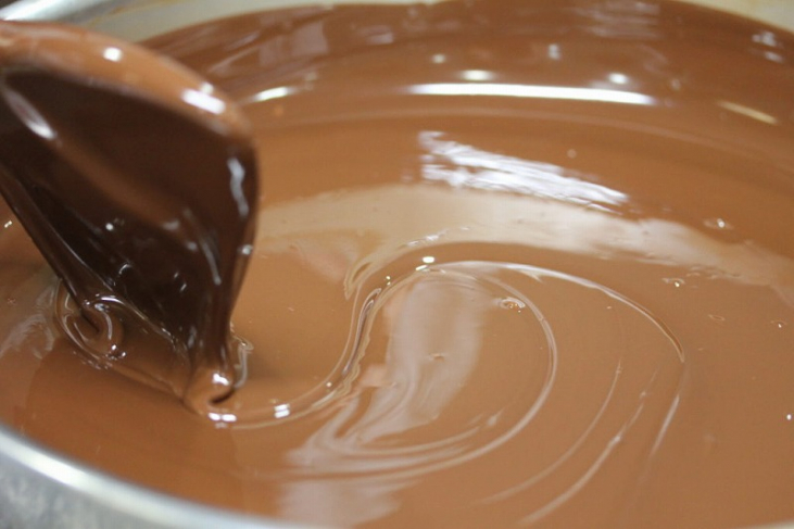 ＂Les Abeilles Chocolat／レザベイユ・ショコラ＂～ハチミツとろり～