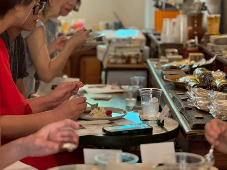 レポート Table d'hôte 第36回 【ミツバチの生産物 ~健康・アピセラピー~ 】店舗開催
