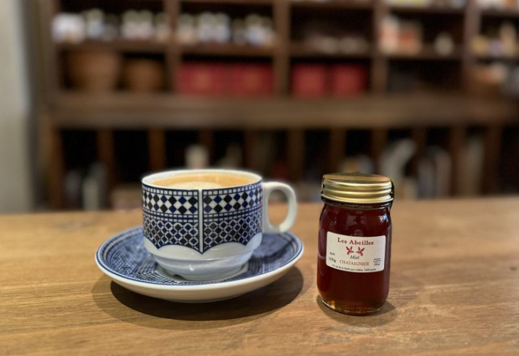 今月のMiel "" シャテニエ(栗の花）” ハチミツ