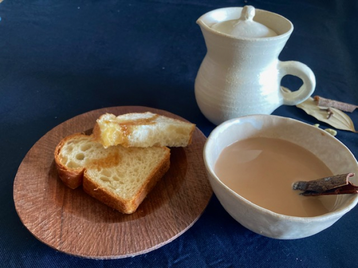 今月のMiel " サパン（もみの木）” ハチミツ