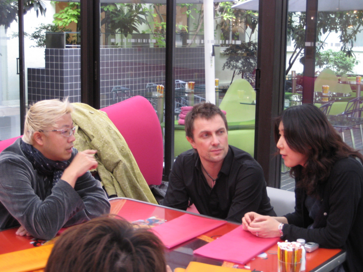 【ハチミツ】「レザベイユ・ショコラ」のはじまり（中編）～６つのハチミツが、ひと箱になるまで ～