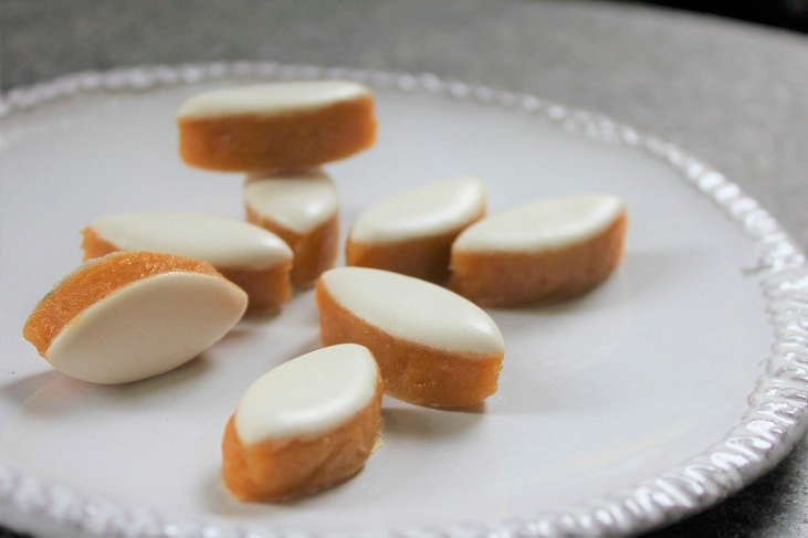 フランス伝統菓子の詰め合わせ｜ヌガーやカリソンを日本で楽しむ