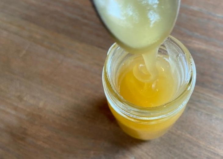 春の光と「スズラン」の便り ＆ 新しいハチミツ「ロンス」のお知らせ