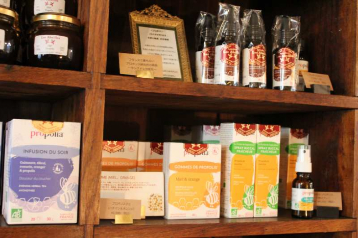 ～４月のレザベイユ南青山　～　5/1までのスズランラッピング＆絶賛ヌガーアイス