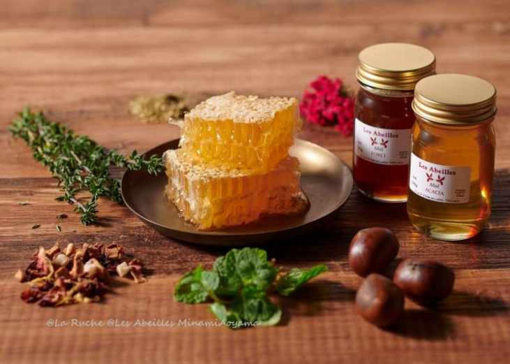 【アピセラピー】フランスの薬局の定番。自然の力で体を整える「ナチュロパシー Naturopathie」自然療法とは