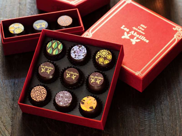 「レザベイユ・ショコラ」はオンライン販売12月2日（火）、店頭販売12月3日（水）となります。