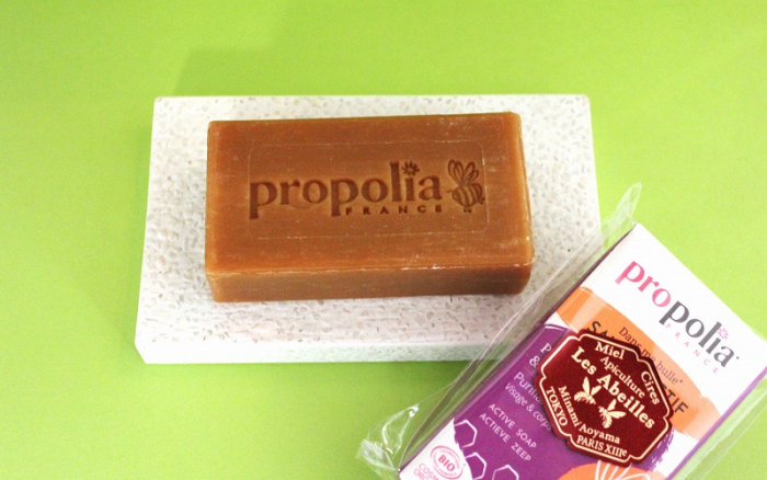 【BIO】プロポリス サヴォン・トレタン<化粧石鹸(洗顔・全身)> 100g ( Propolia プロポリア)
