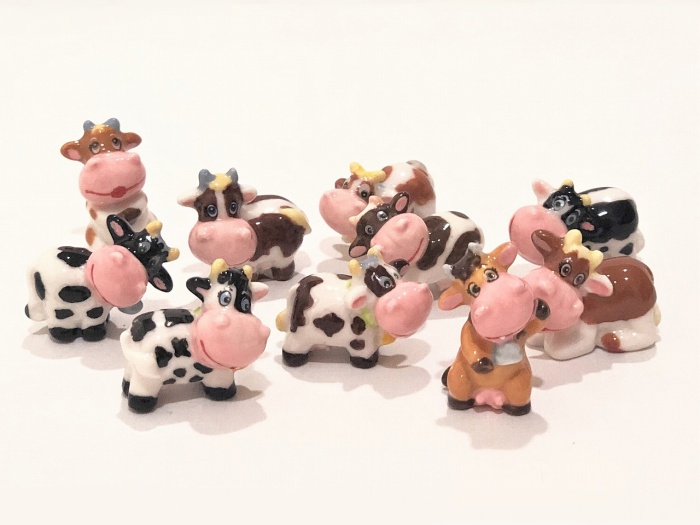 フェーヴ『ラブリーな牧場の牛』（10ピース）PRIME社製