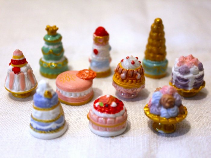 フェーヴ『王妃のお気に入り』(10ピース)Alcara社製