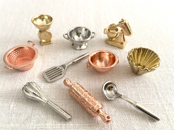 フェーヴ『パティシエの道具』（10ピース）PRIME社製