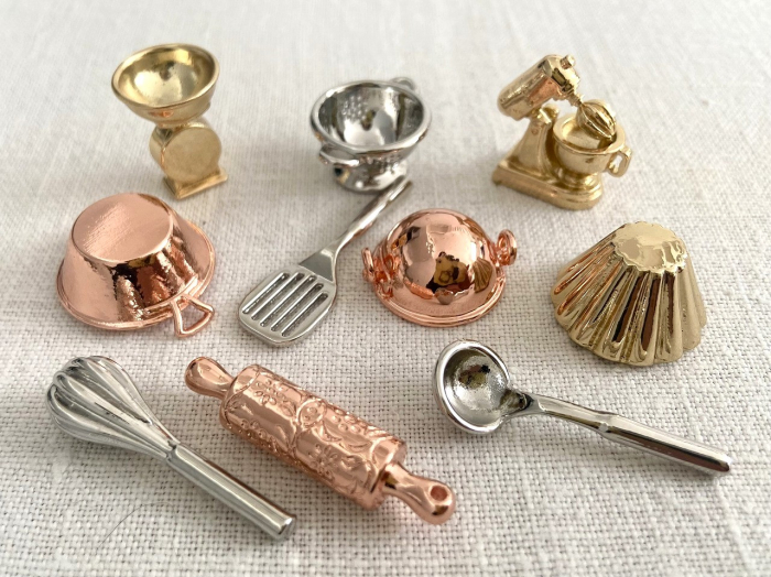 フェーヴ『パティシエの道具』（10ピース）PRIME社製