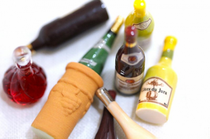 フェーヴ『各地方のフランスワイン』（10ピース）Alcara社製