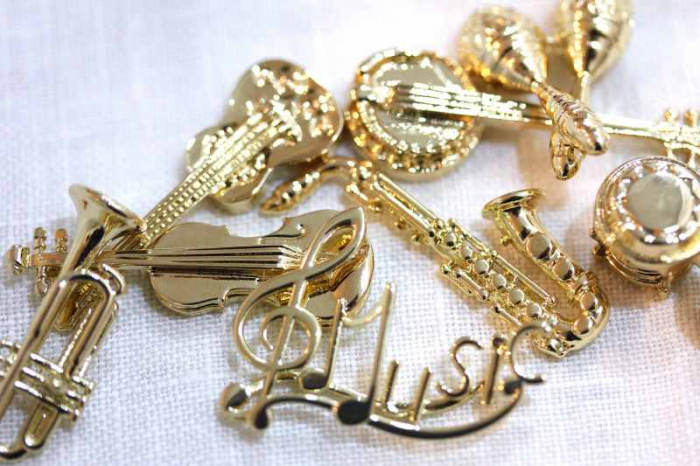 ＊2026年新作＊フェーヴ『リズムとミュージック』（8ピース）Alcara社製