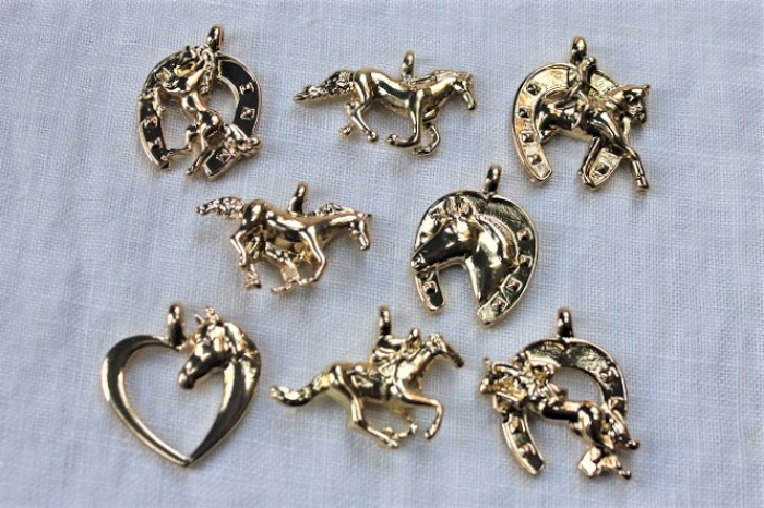 フェーヴ『馬は愛すべき友』(8ピース)PRIME社製