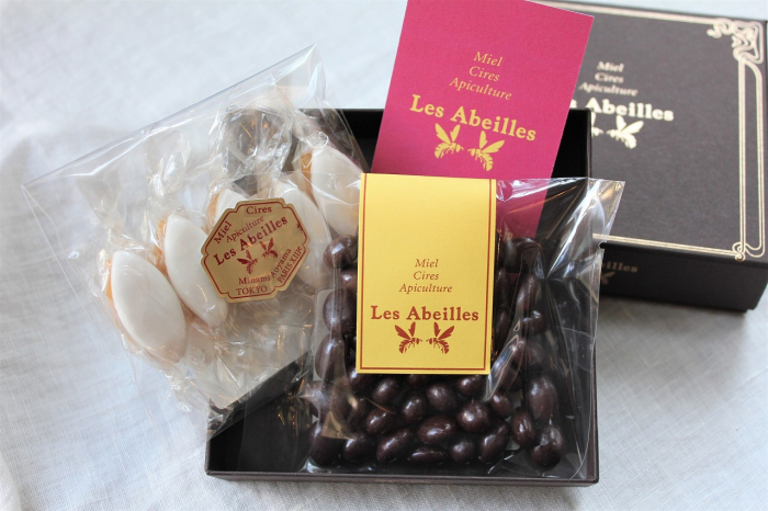 【化粧箱】フランス菓子2種類(レザン&カリソン)