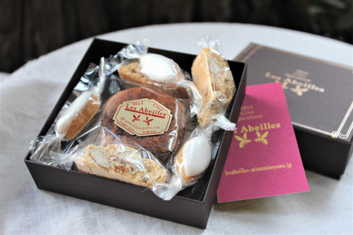 ＊入荷待ち＊【化粧箱】フランス伝統菓子 N （ノネット、クロカン、カリソン）